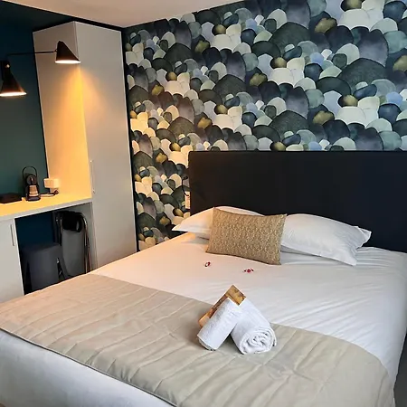 Hotell Arc-en-ciel Contact 2*