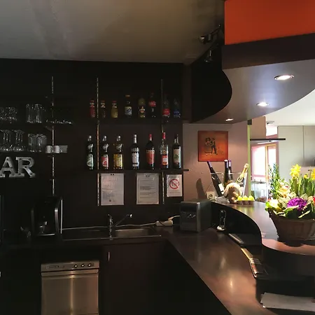 Arc-en-ciel Contact ホテル