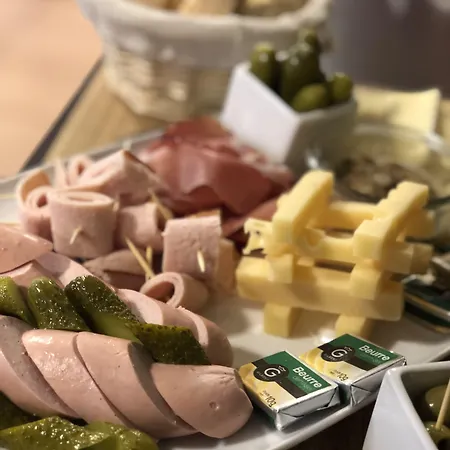 ホテル Arc-en-ciel Contact