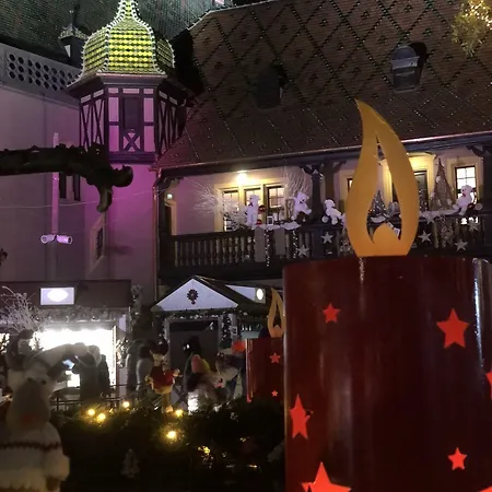 ホテル Arc-en-ciel Contact 2*